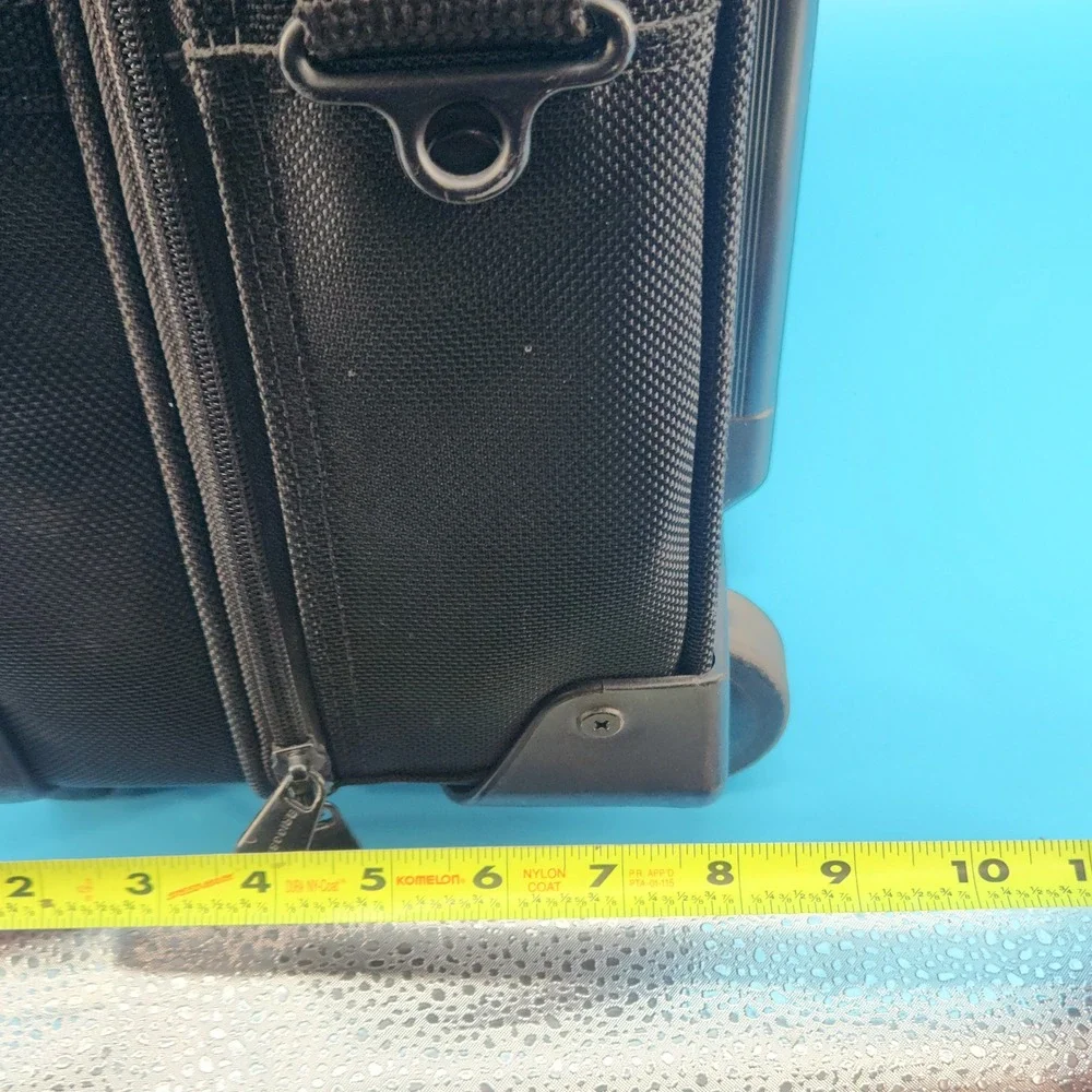 Briggs &‎ Riley Rolling Briefcase 16